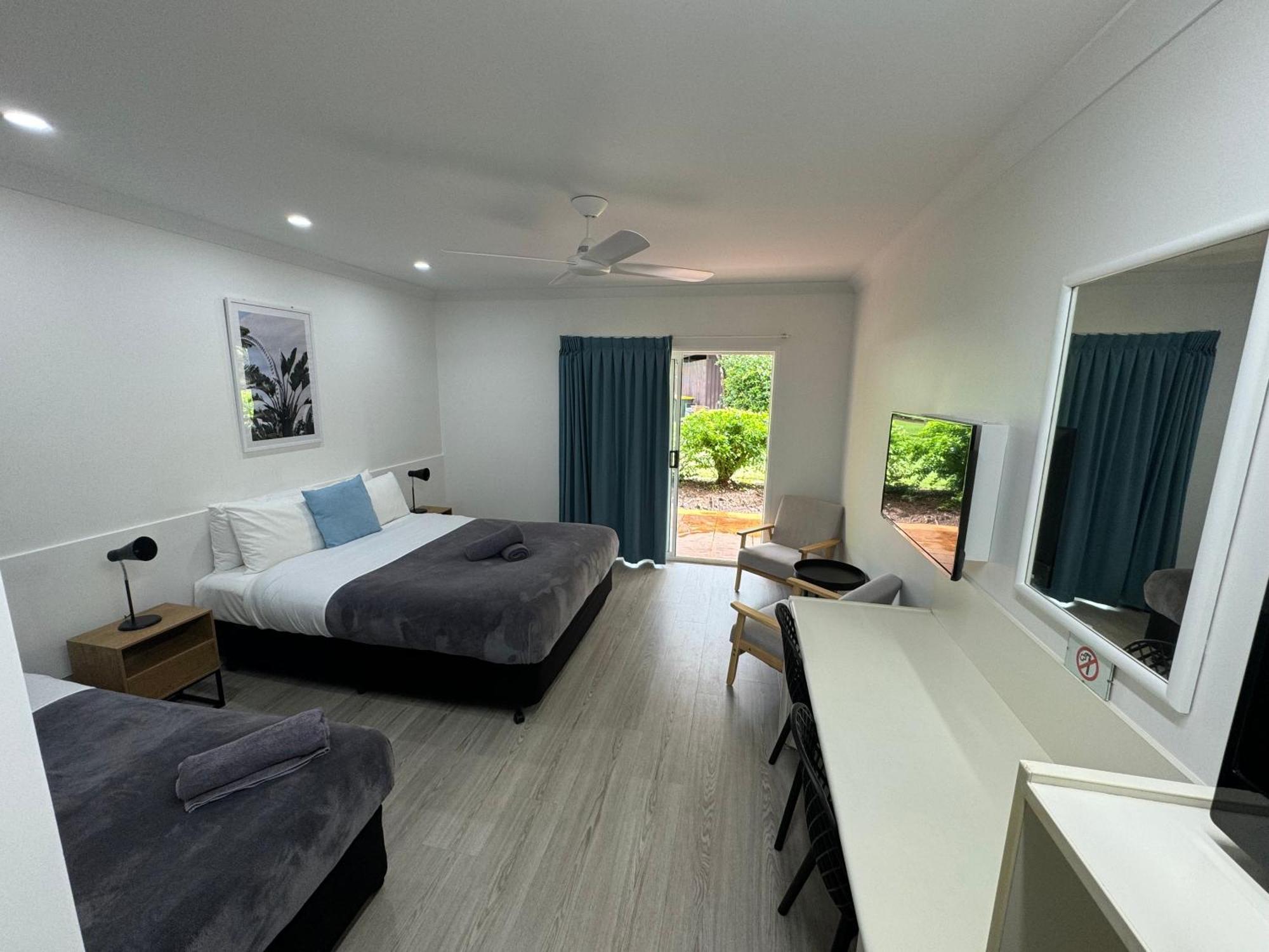 Mareeba Motor Inn Exterior photo